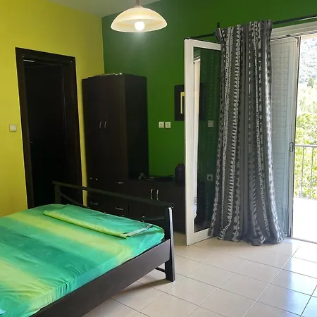 Apartment Templa Himarë